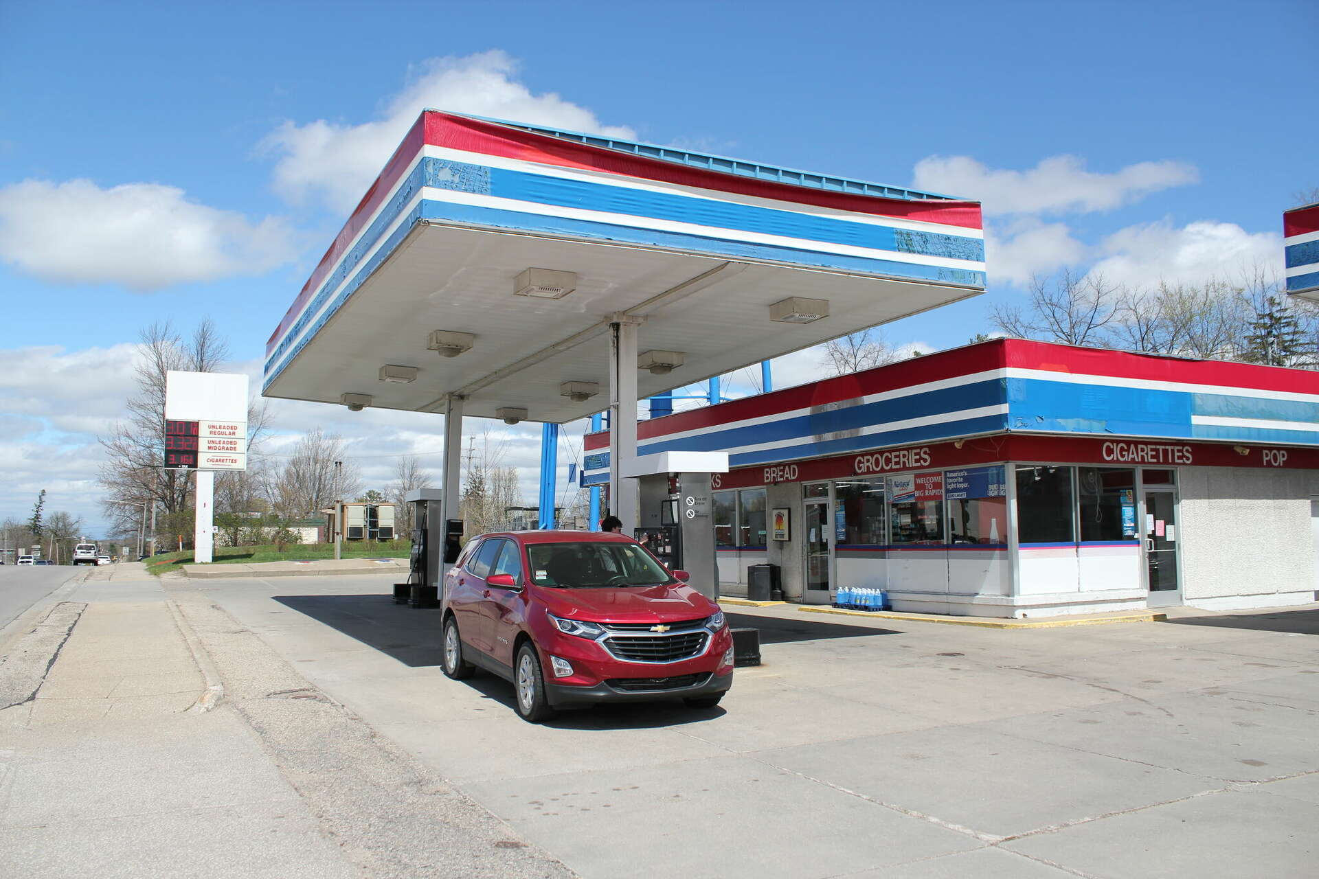 Big Rapids Michigan Admiral gas stations under new ownership