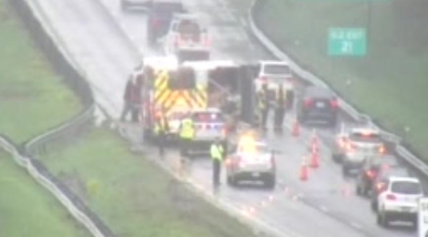 Lanes reopen on Route 9 in Cromwell after tractor-trailer crash: DOT