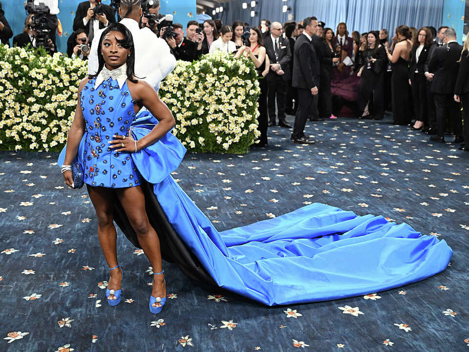 blue dress met gala Imaan Hammam wore Icy Blue Oscar de la Renta Gown @ Met Gala 2022