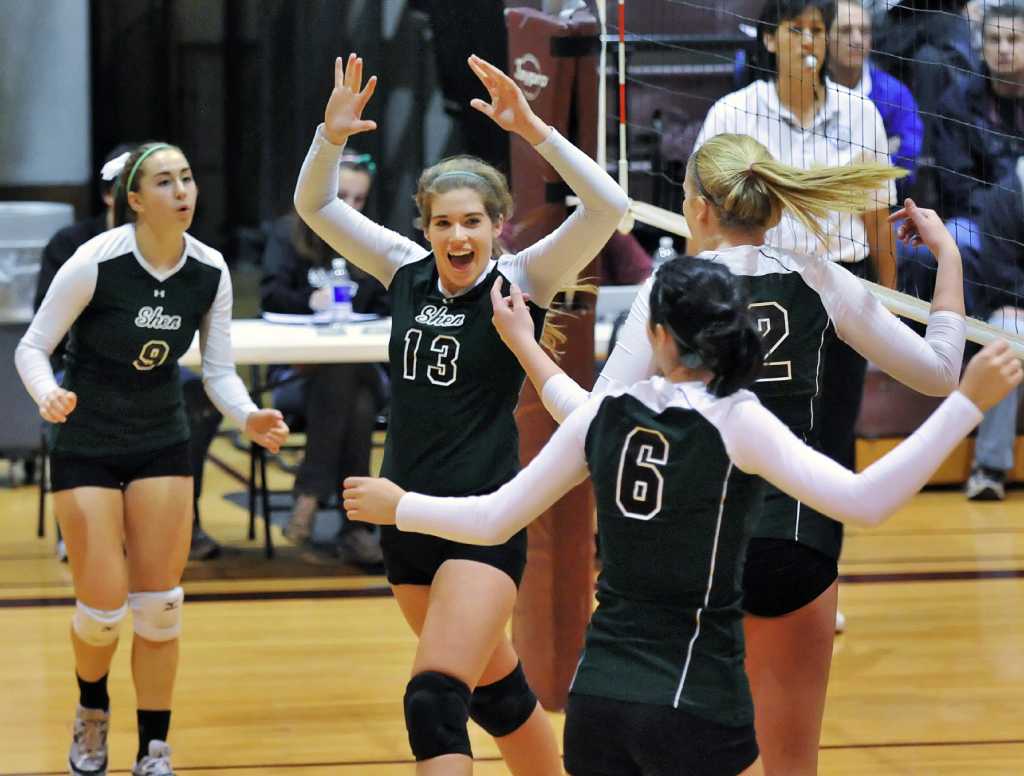 Shen returns to top
