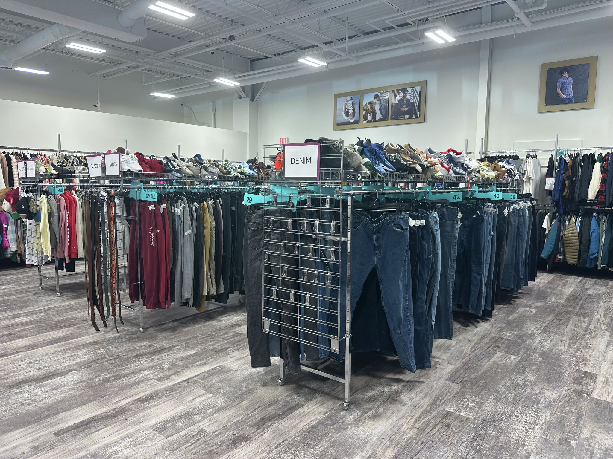 Plato's Closet in Norwalk plans to sell second-hand clothing late May