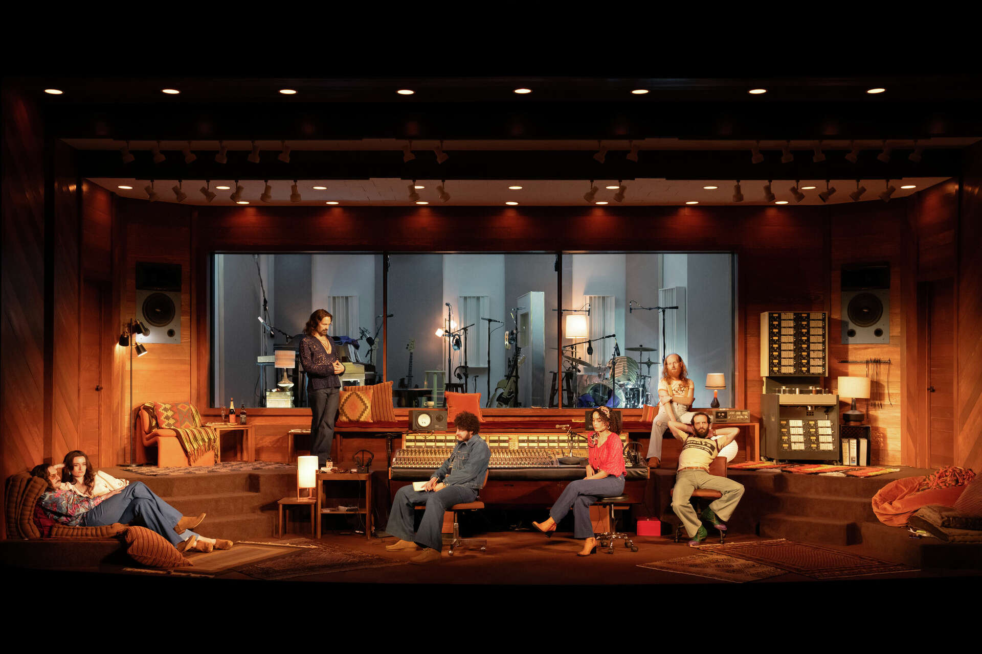 Waterbury stage to feature Tina Turner musical, Blue Man Group