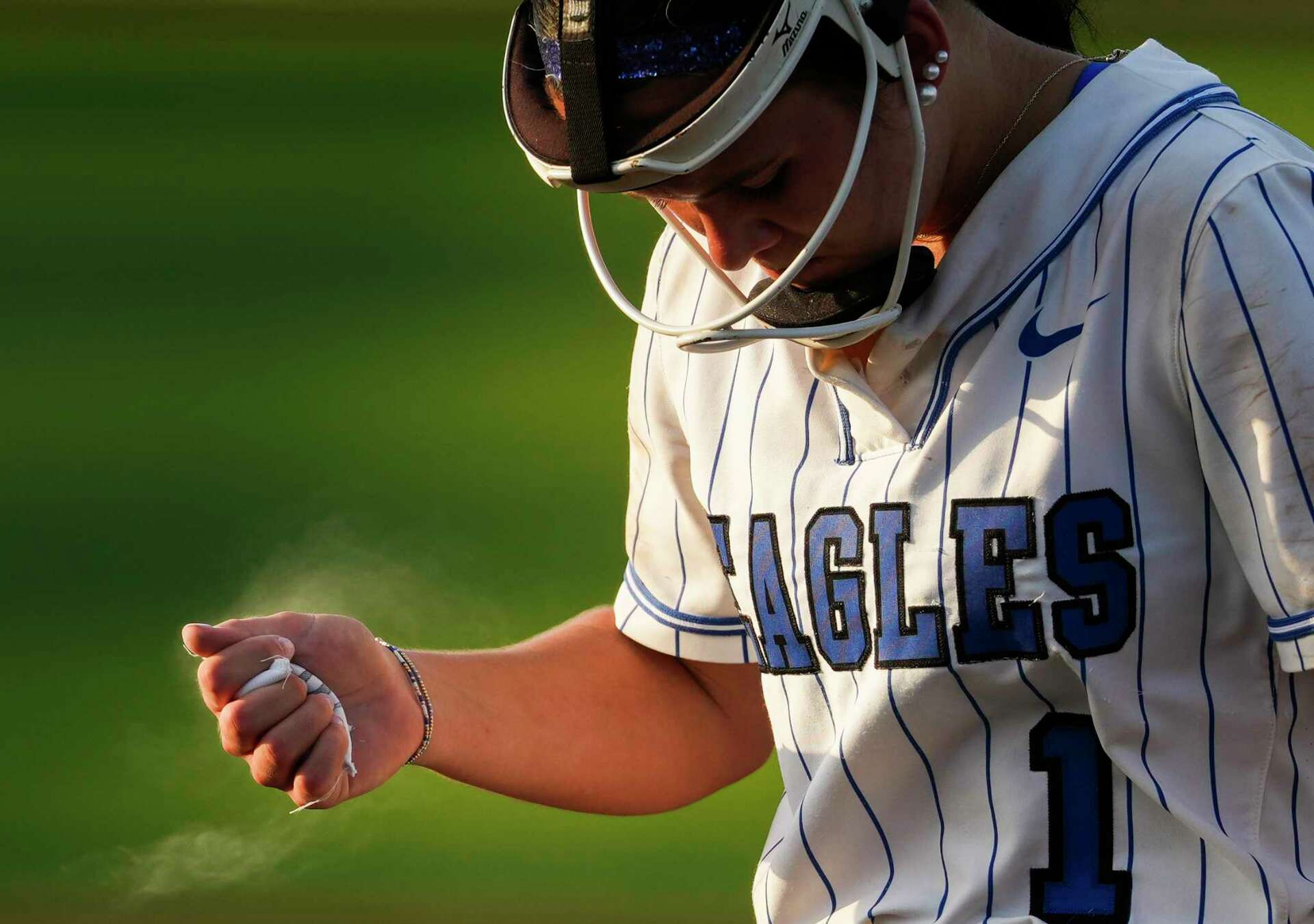Barbers Hill reaches UIL state softball title game