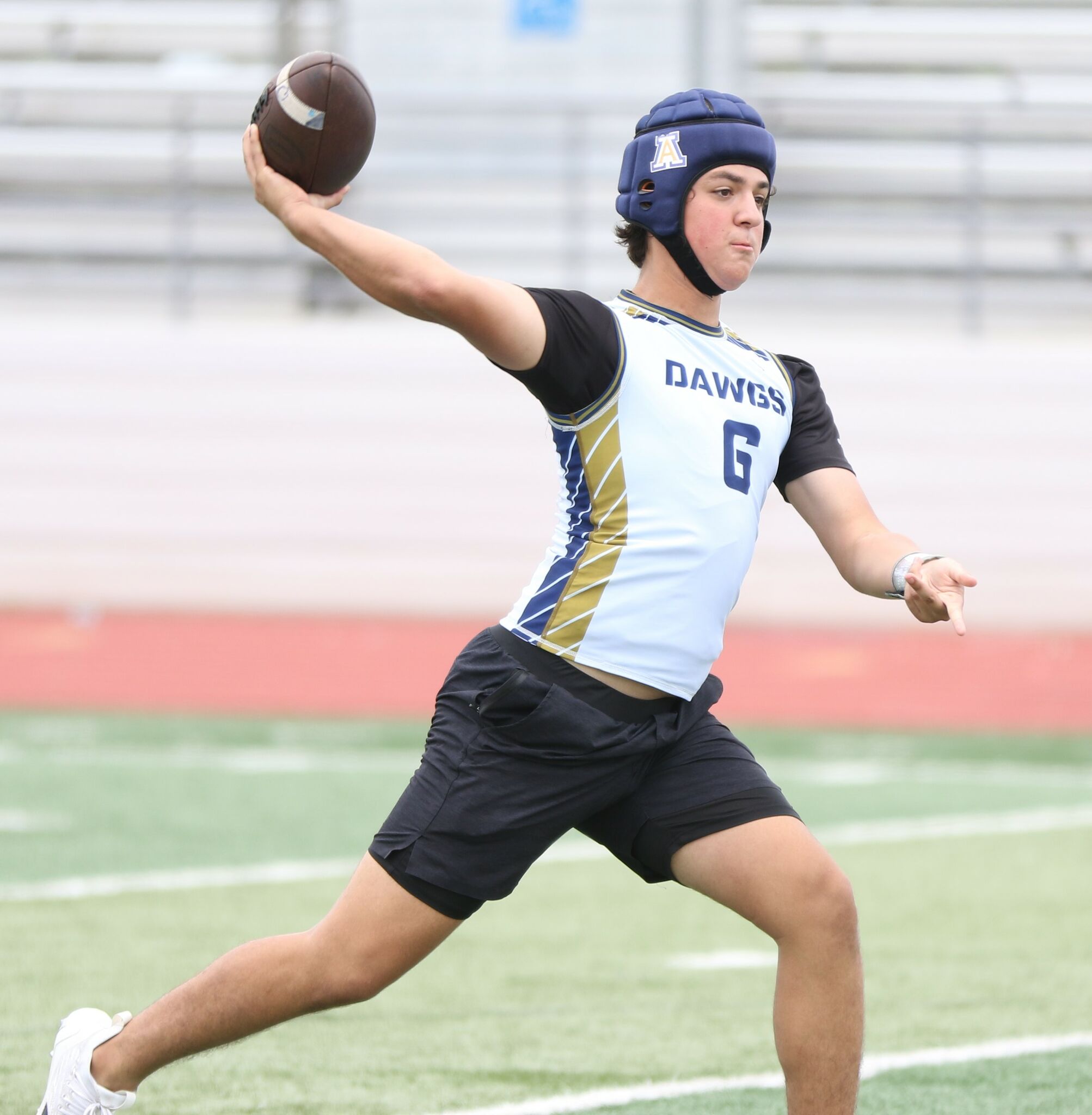 Laredo's first 7-on-7 football tournament will send two teams to state