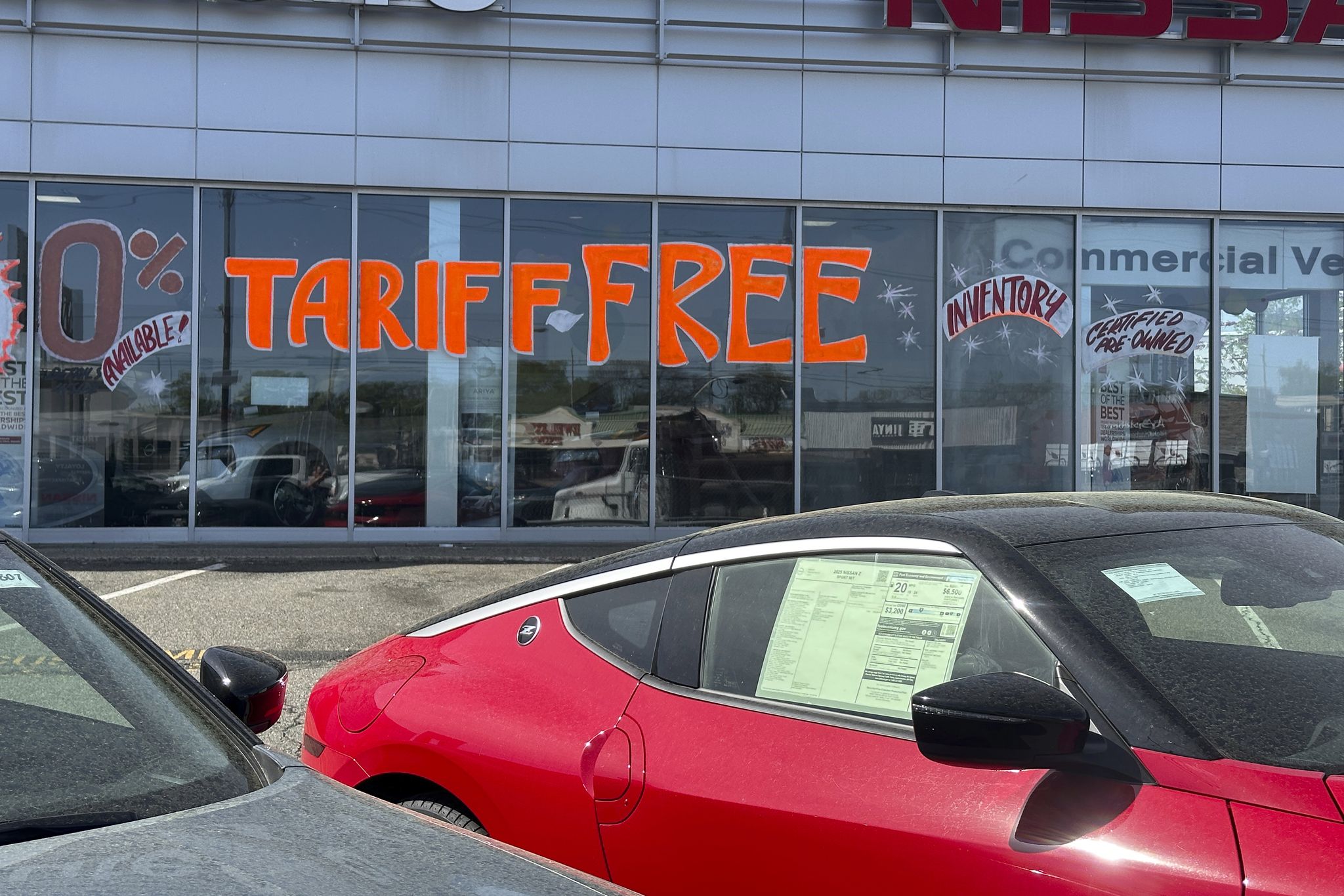 US retail sales fall and Americans turn cautious after spending early this year to beat tariffs