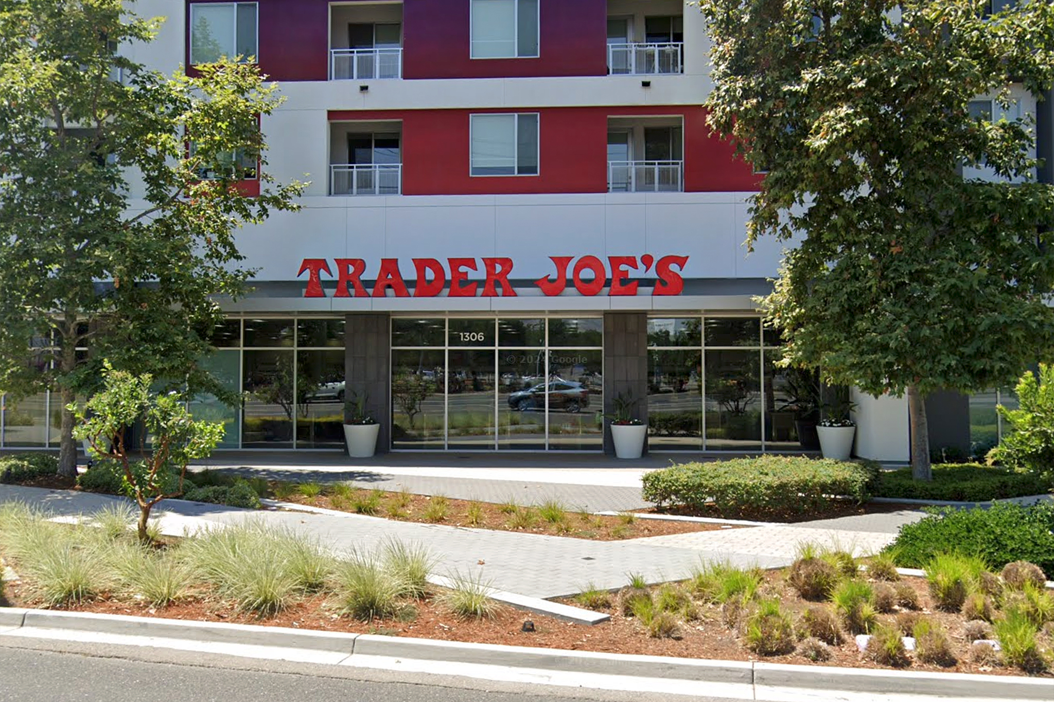 Trader Joe's recalls another food item in California over listeria concerns - SFGATE