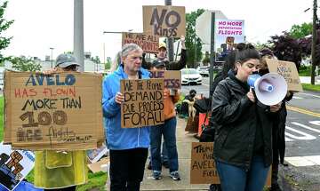 Avelo to ground West Coast flights, says CT not affected