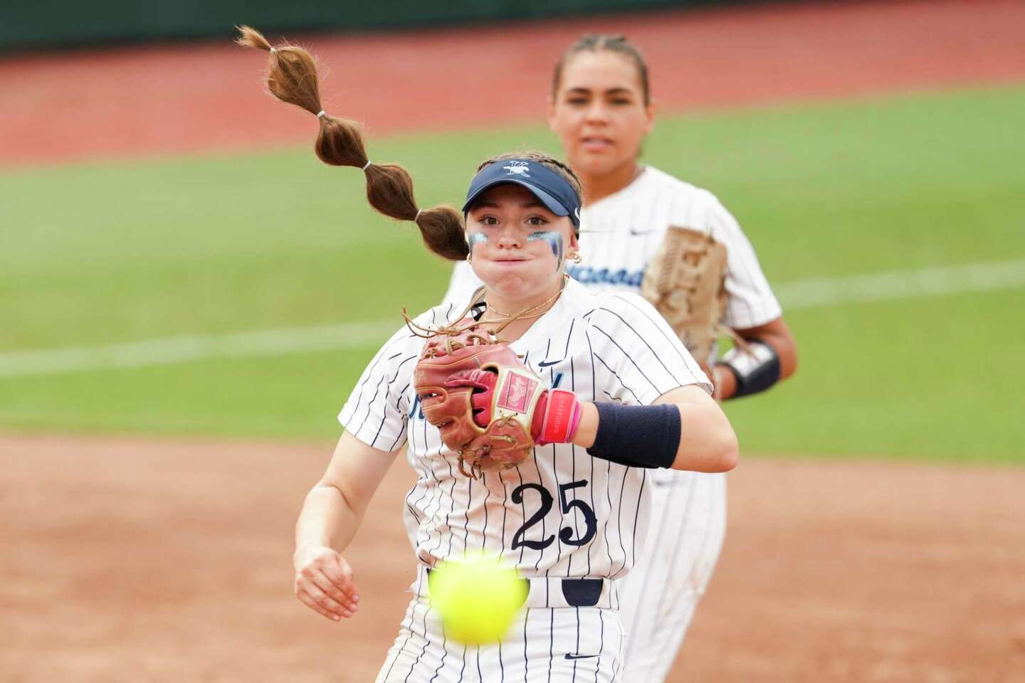 Addyson Inch Christa Williams-Yates' Kingwood team wins softball state title