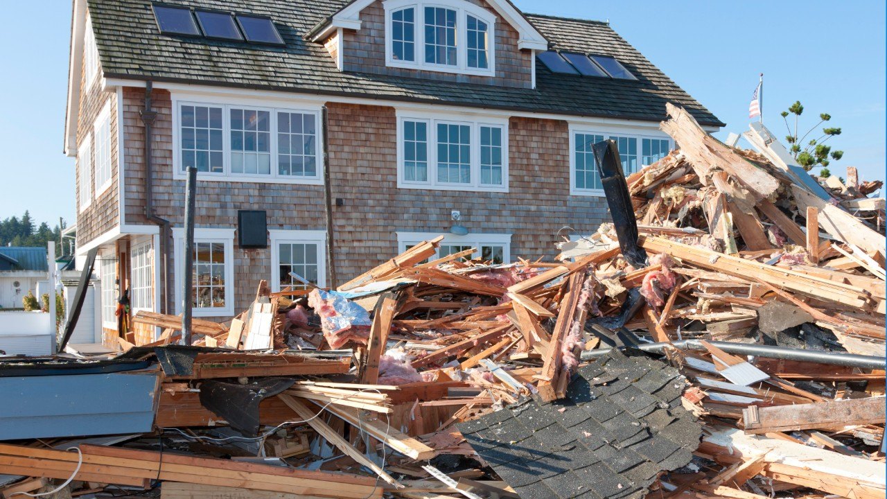 Government Shutdown Impact on Hurricane Response: 5 Key Takeaways