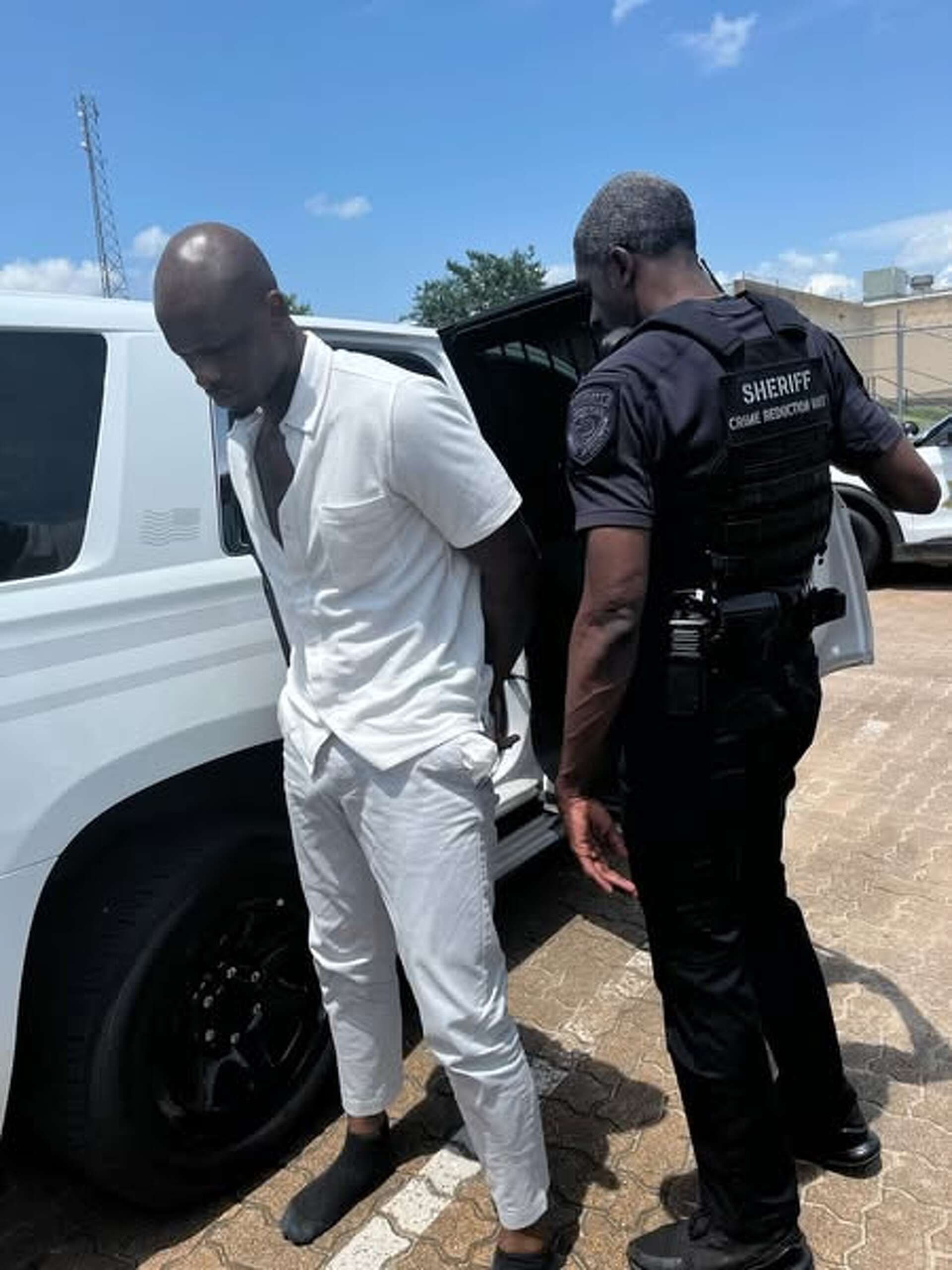 Man who escaped from Austin hospital last week arrested in Houston