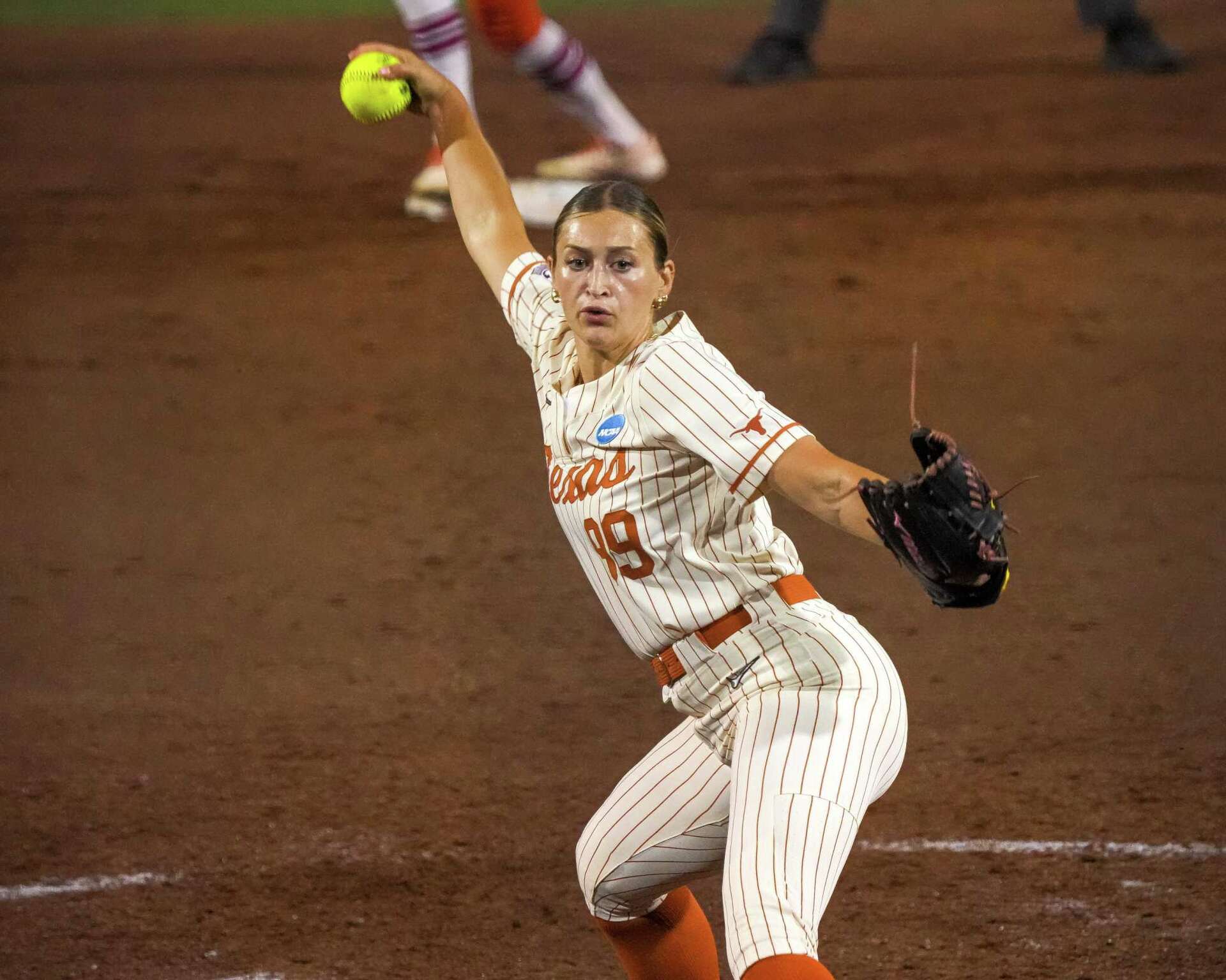 How Cat Osterman's star pupil Teagan Kavan saved Texas softball | Golden