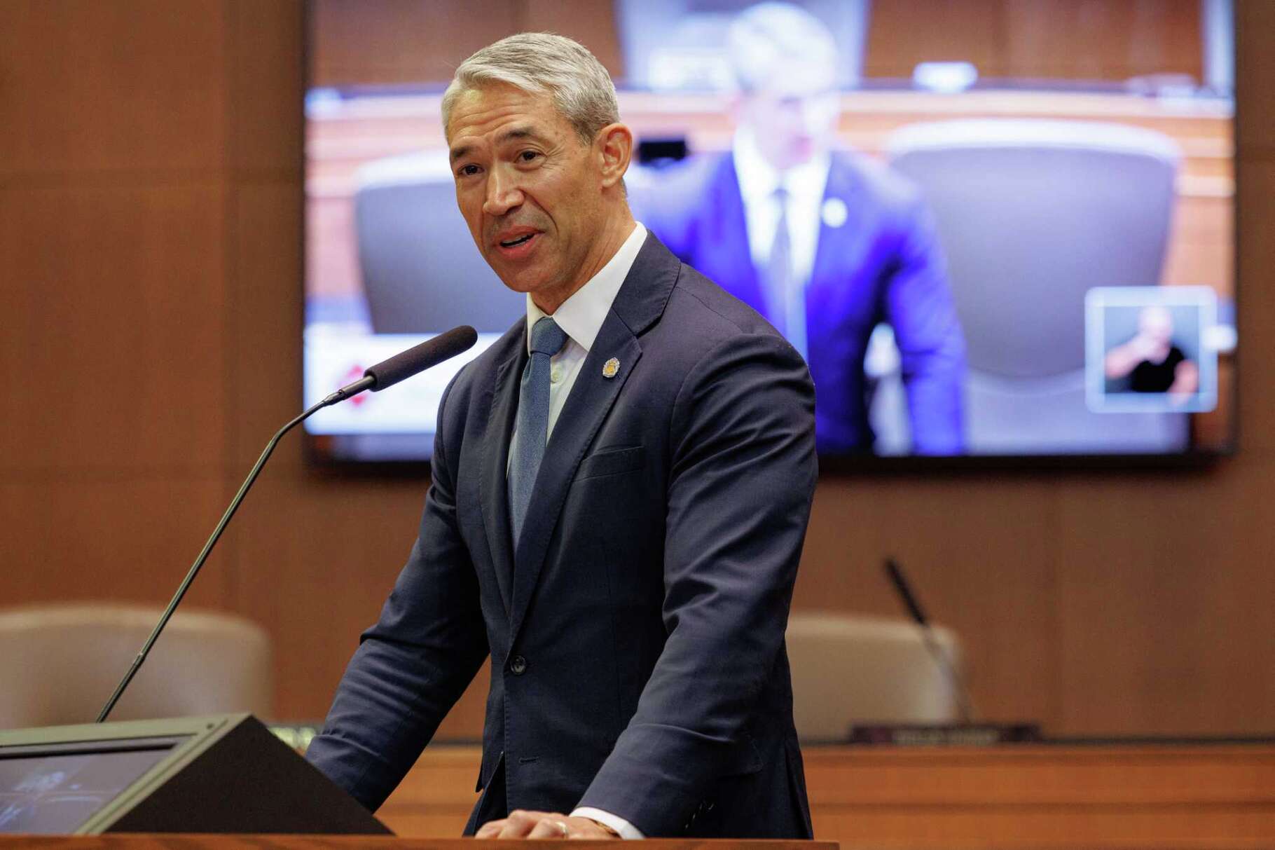 Mayor Ron Nirenberg delivers his farewell address at the City Council Chambers in San Antonio on Monday, June 9, 2025. He is stepping down after eight years as mayor and four years as a city council member.