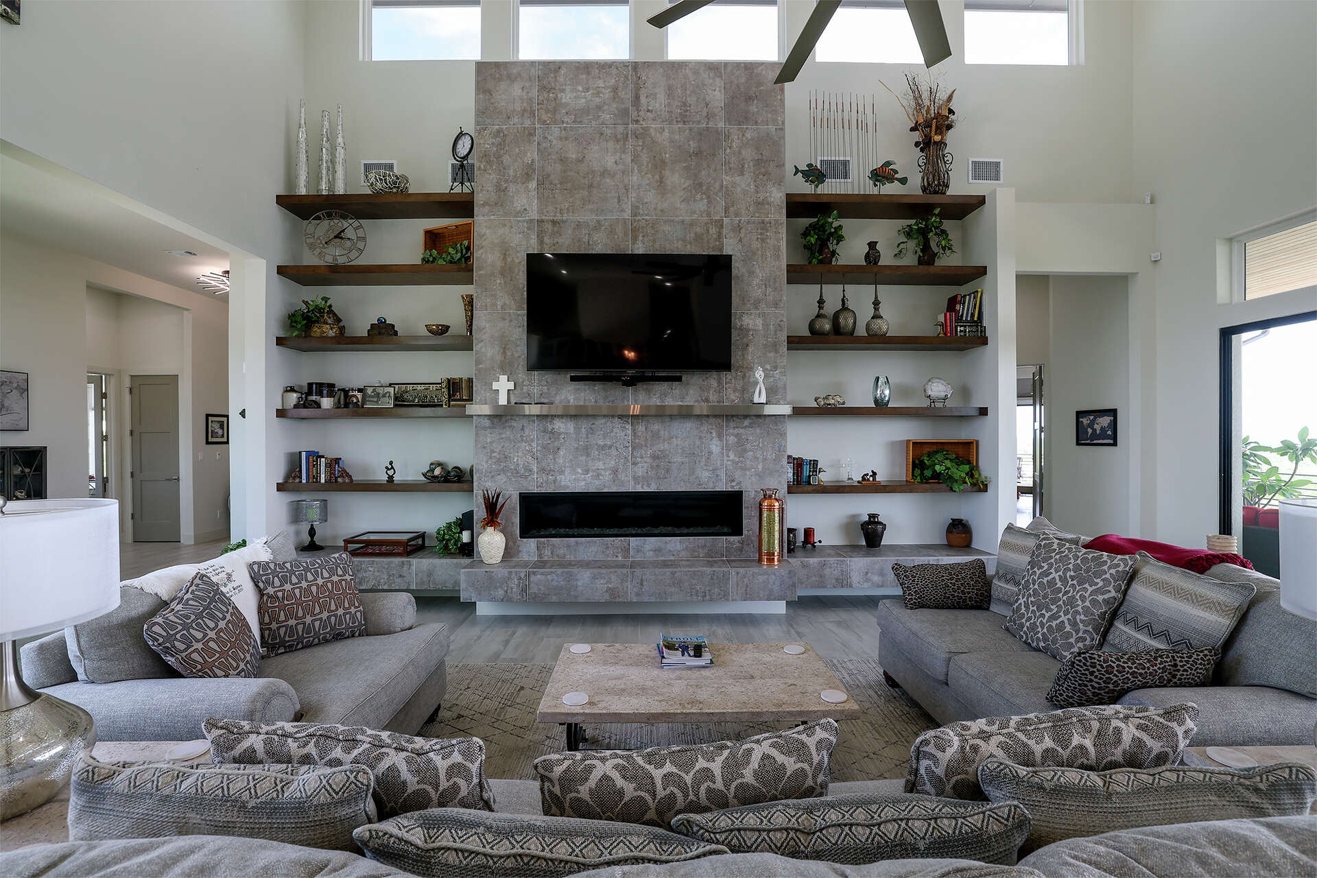 San Antonio couple's hilltop 'dragonfly' home soars with style