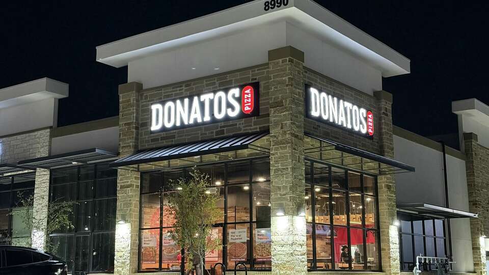 Donatos Pizza Frisco, TX. The family-owned pizza chain plans to open three Houston area restaurants in 2025. The company is eyeing 20 Houston locations overall. 