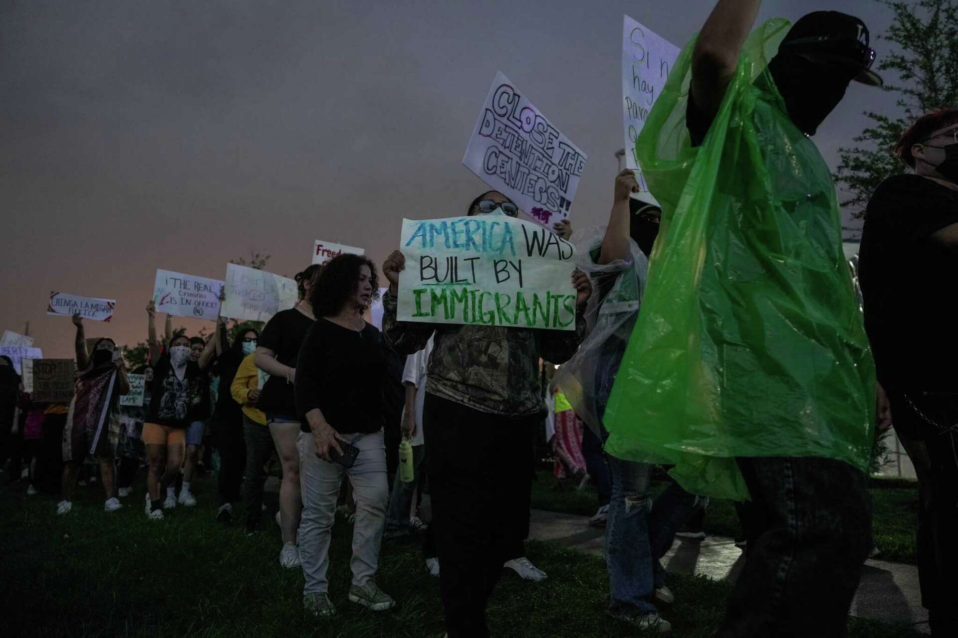Houston Ice Riots Protest outside Houston detention center denounces ICE actions