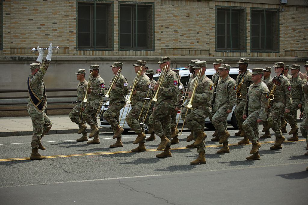 https://s.hdnux.com/photos/01/50/54/12/27443856/3/rawImage.jpg