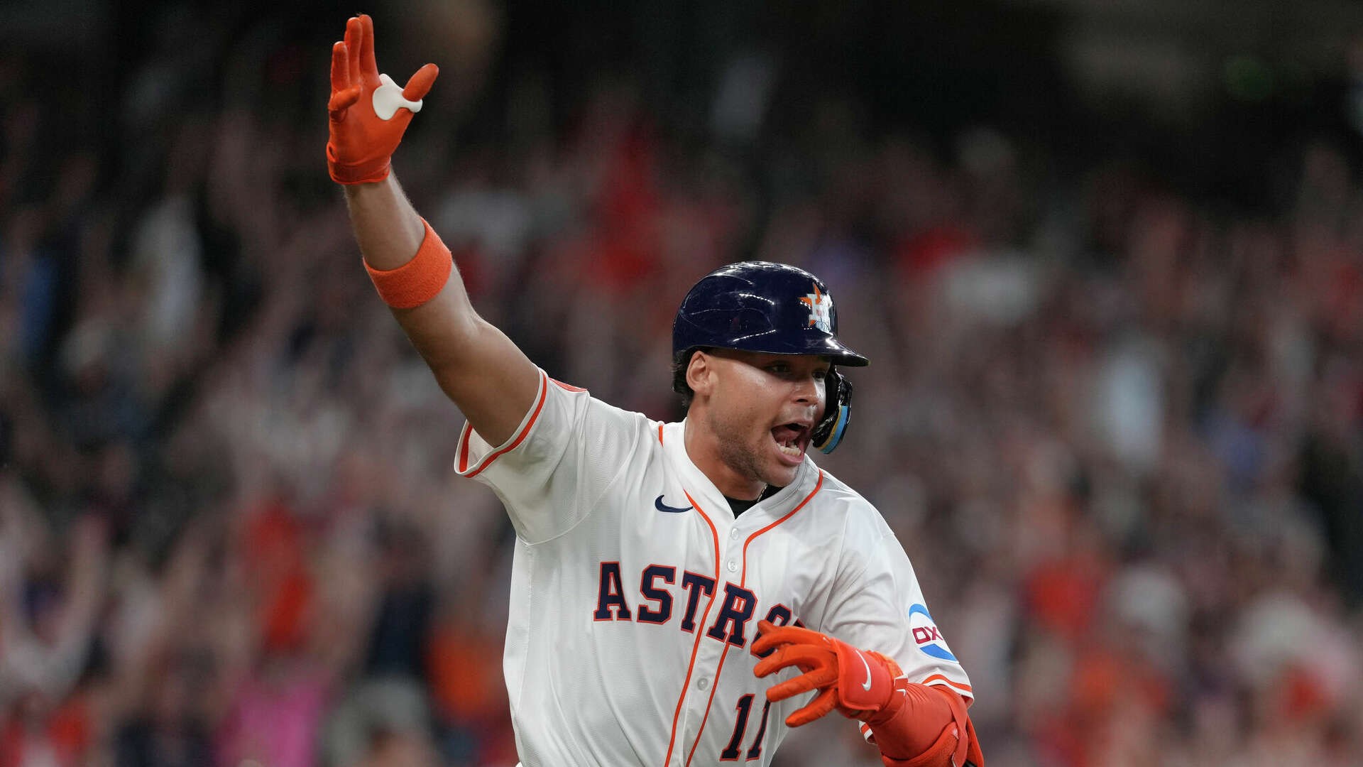 Cam Smith delivers walk-off single to lift Astros over Twins