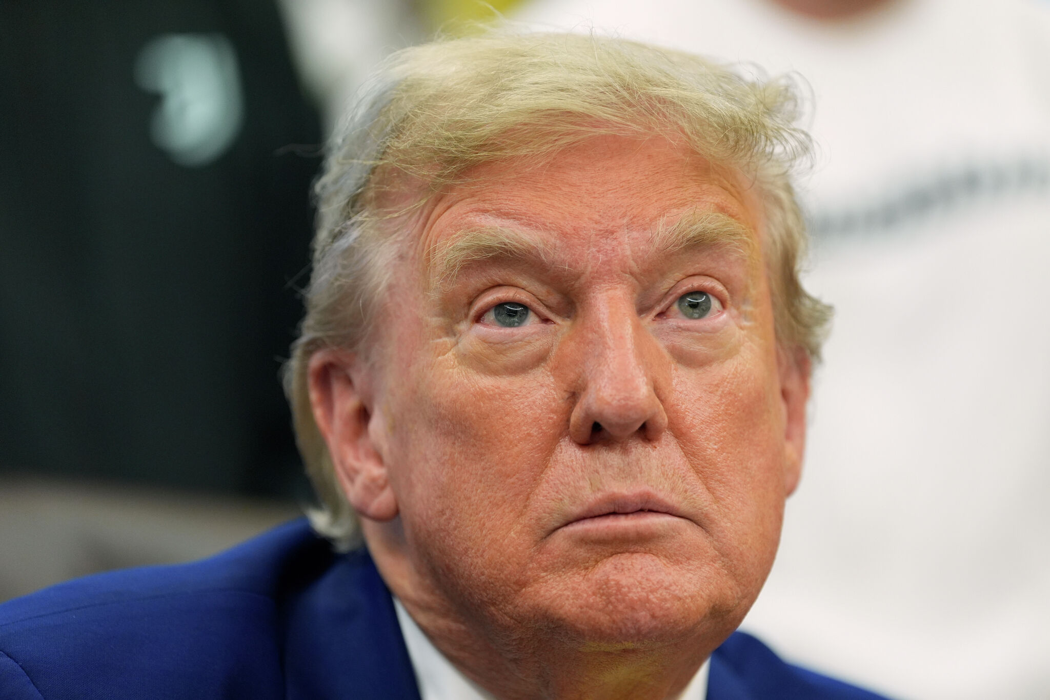 Appeals court lets Trump keep control of National Guard in Los Angeles