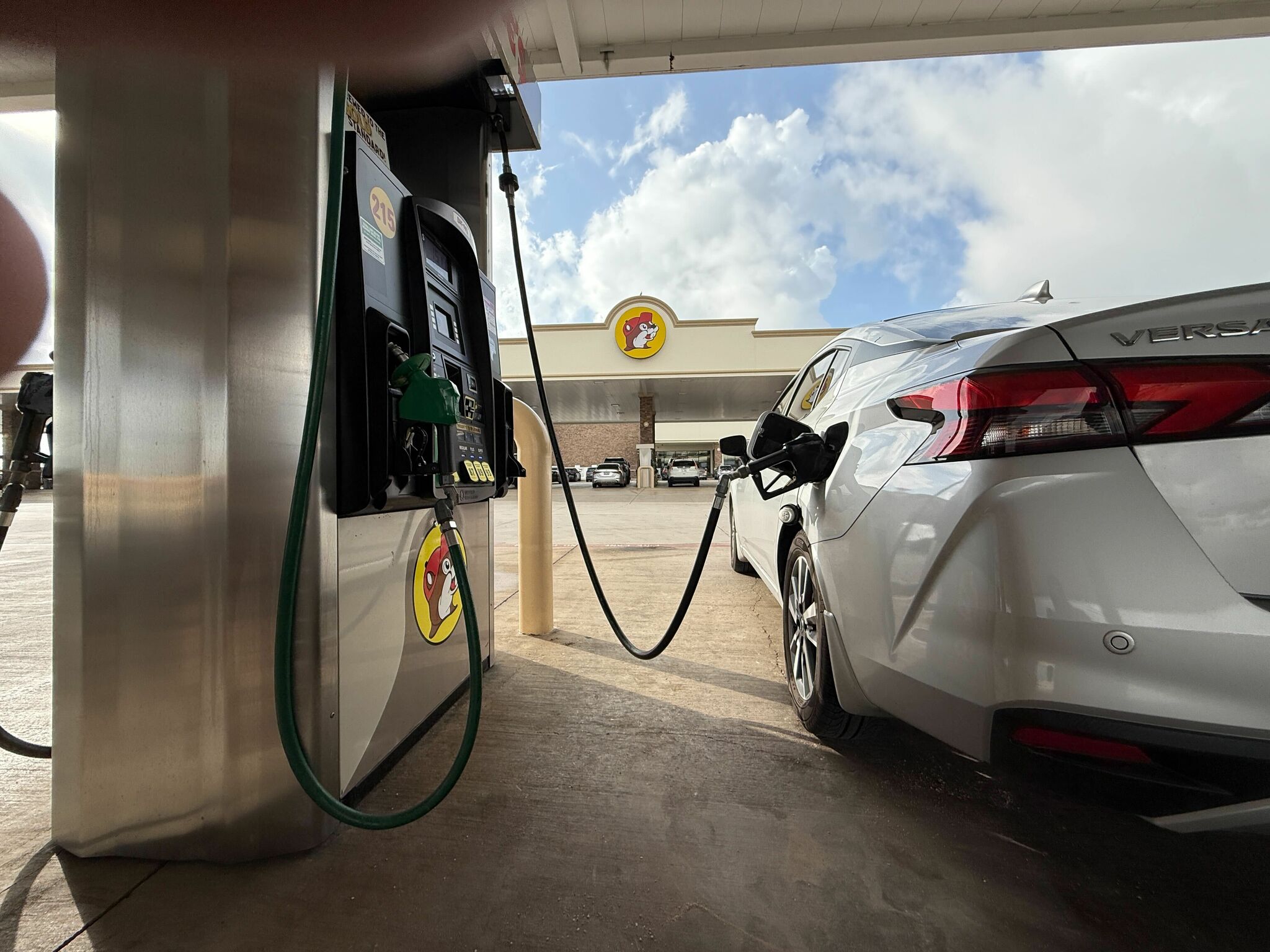 Buc-ee’s rules sparking ir among Texas drivers? What to know