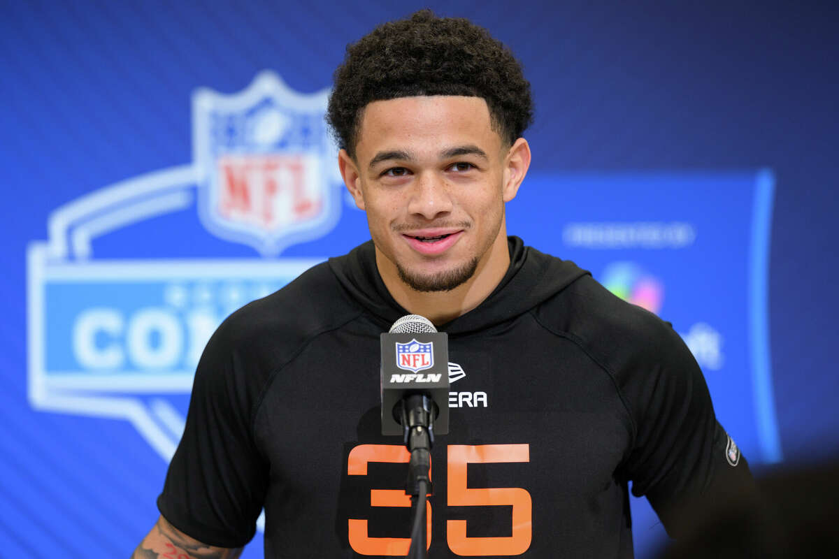 Houston Texans wide receiver Jaylin Noel isn't flashy: he likes to cook his own steak and fish.