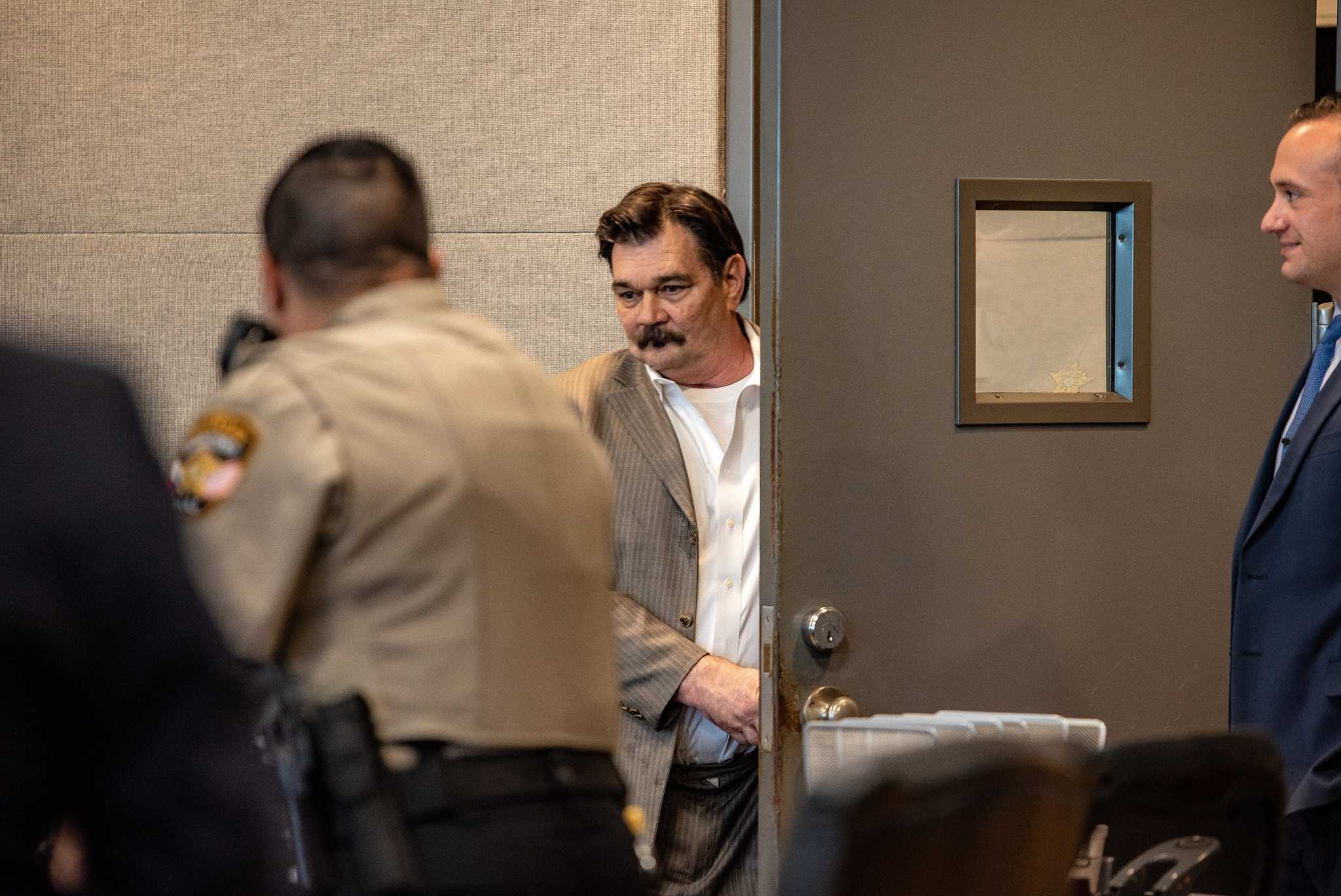Man's new murder case ends in mistrial