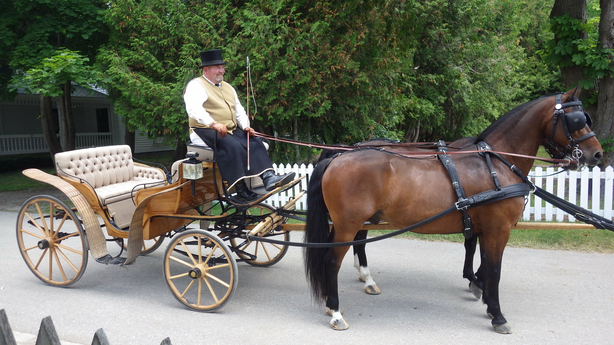 Michigan state park reservations open nov 23 for memorial day trips