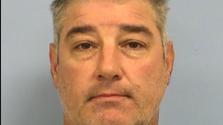 Man charged with posing as cop, sexually assaulting woman he met ...