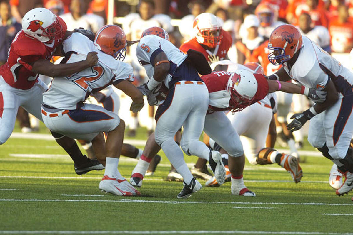 Lamar hosts Langston at