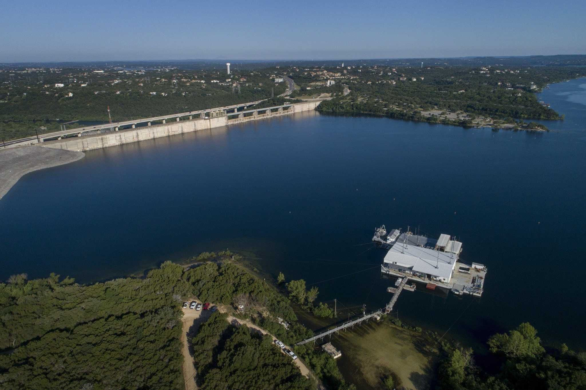 Body found in Lake Travis has been identified as missing boater ...