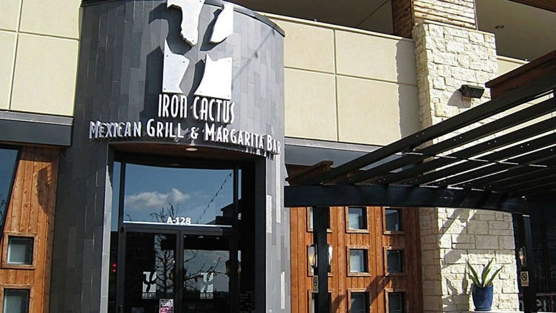 Iron Cactus defaults on lease