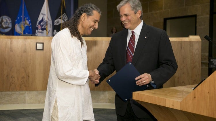Austin names a day for longtime council critic