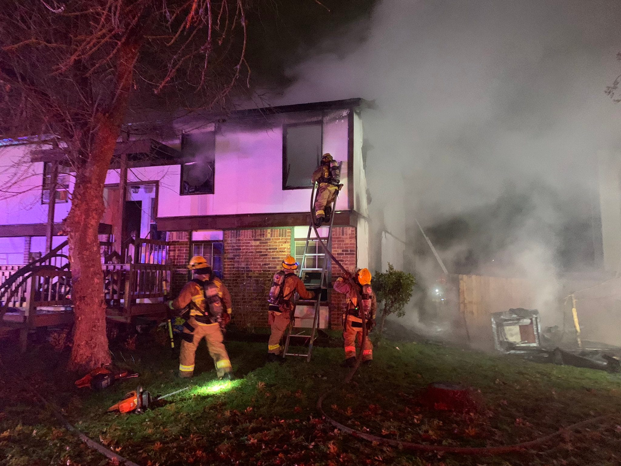 Essential workers pivot to downed power lines amid freeze during Austin ...