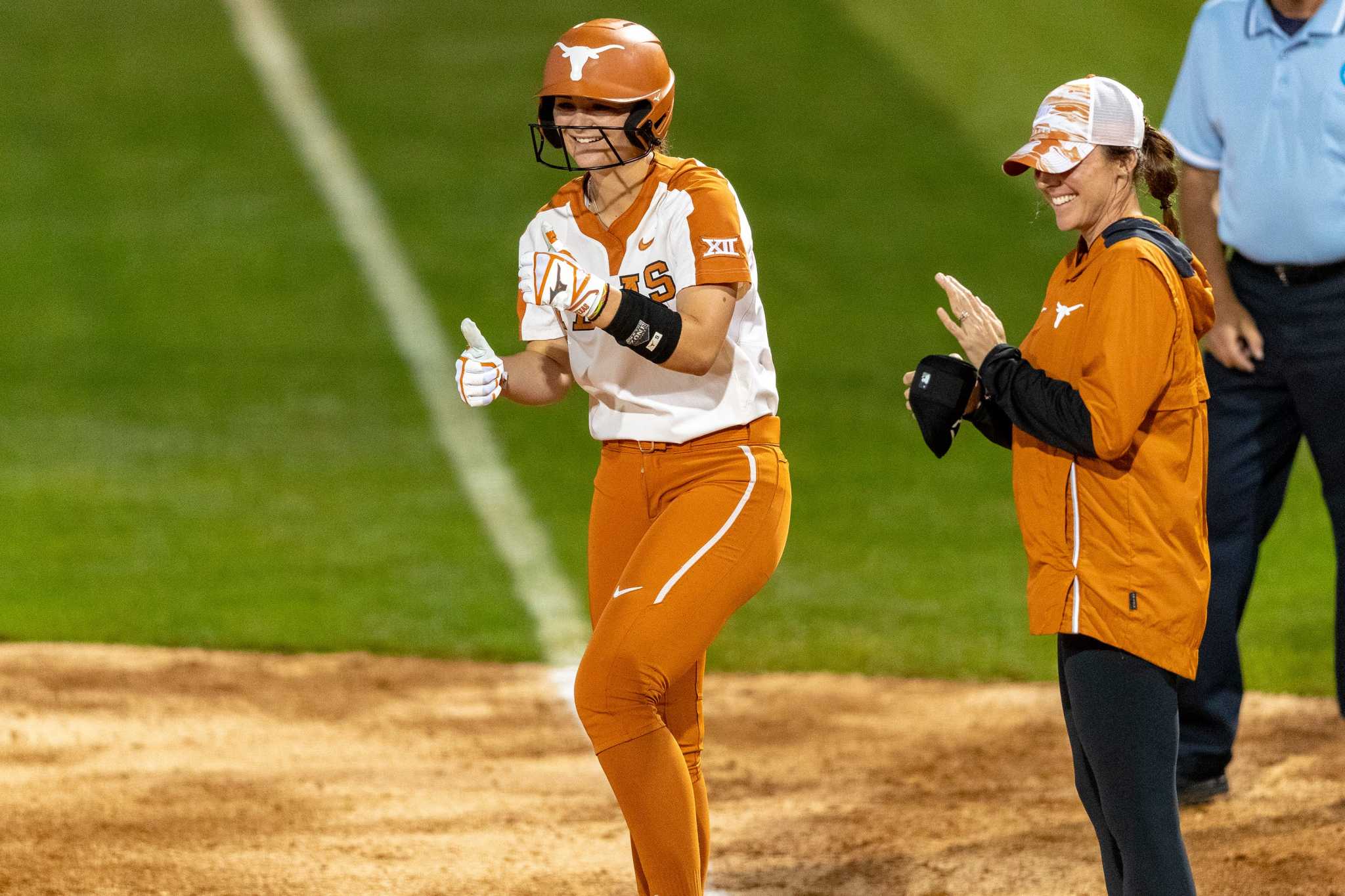 Texas assistant softball coach Megan Bartlett hired by Arizona State
