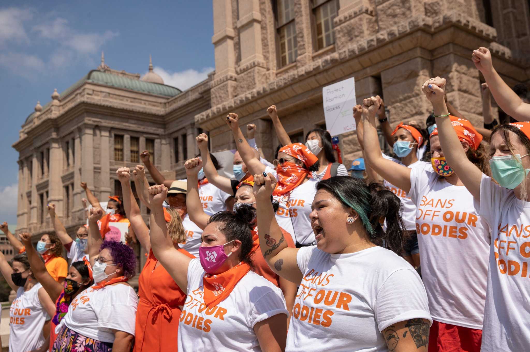 Texas abortion law goes into effect; protesters rally at Capitol