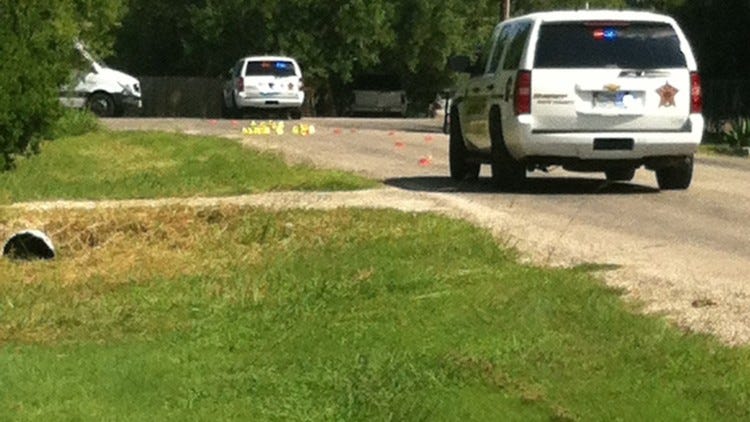 Hays County deputies seek man for questioning in murder investigation