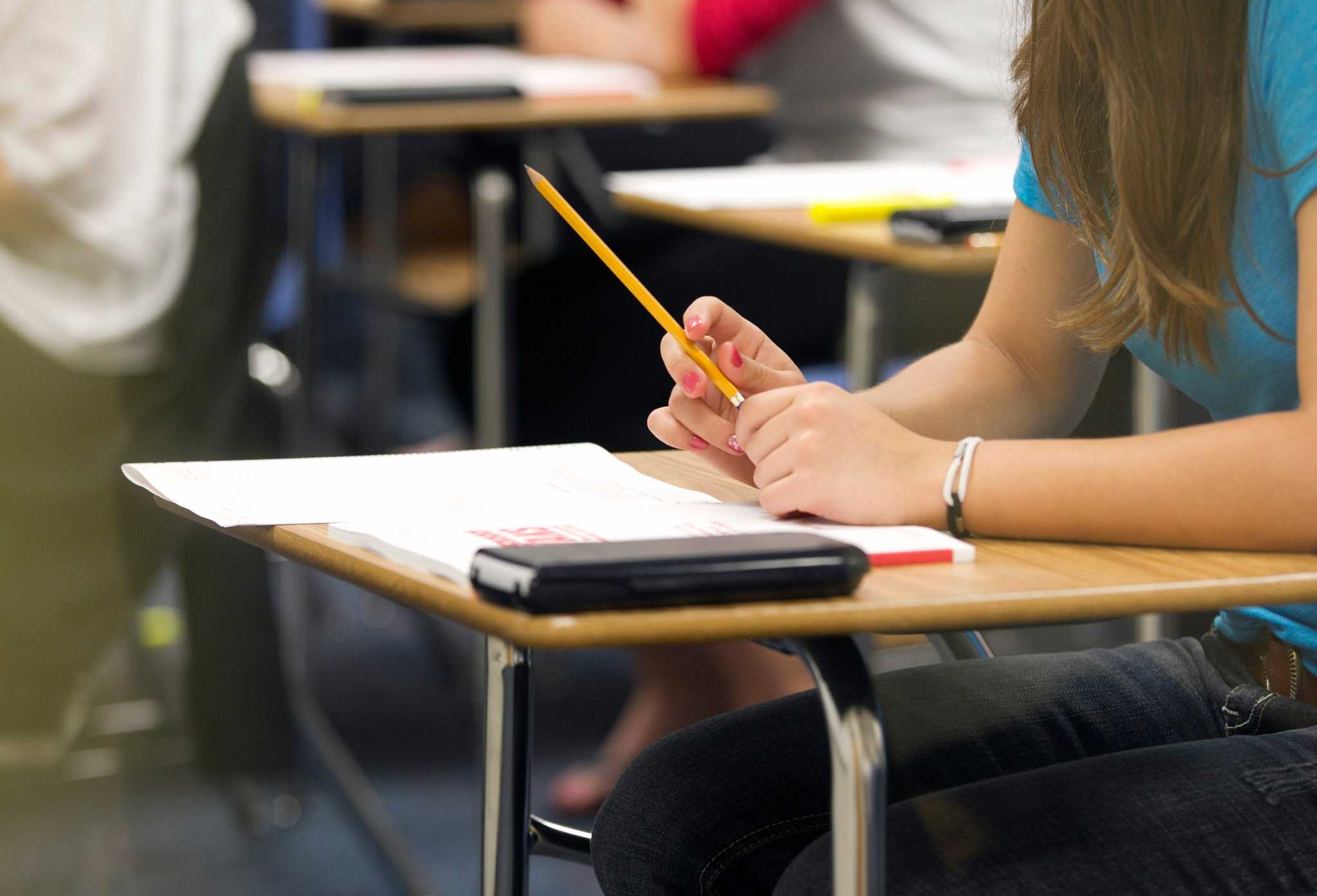 Texas lawmakers are rethinking the four-day school week for students