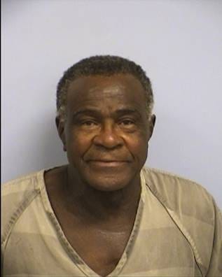 Suspect admits to shooting man who died outside Austin halfway house ...