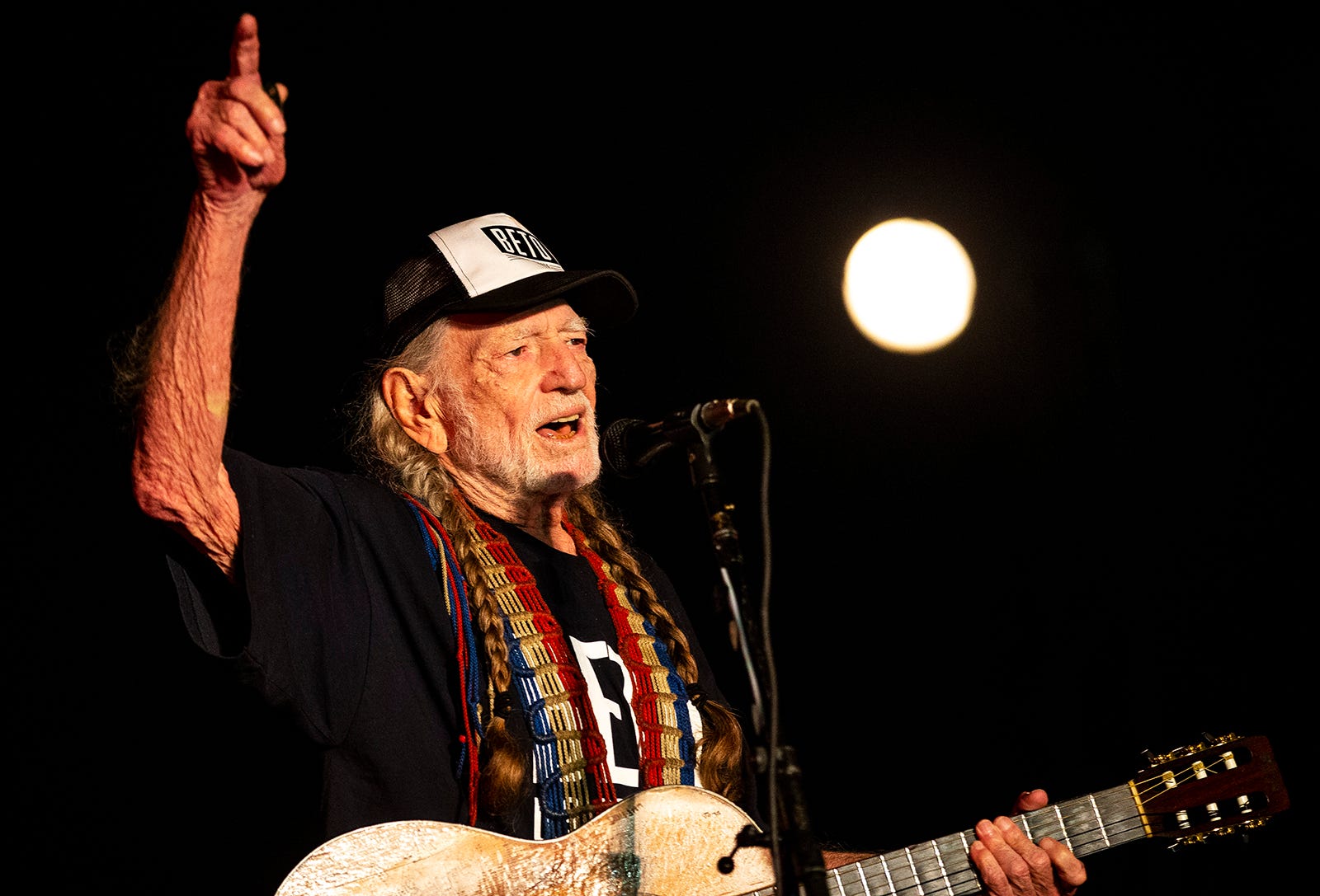 Photos: Willie Nelson supporting Beto O'Rourke in 2018