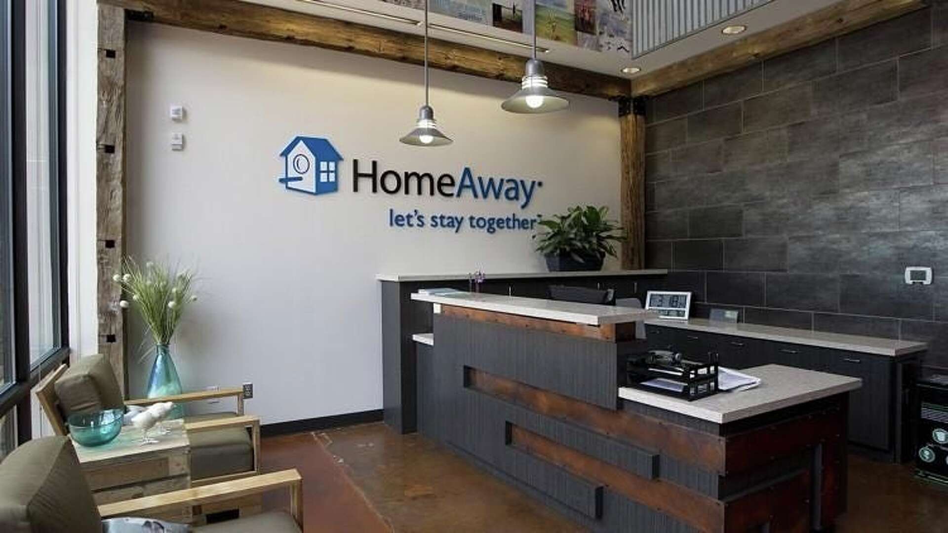 Homeaway travel agent photos - Mitraveltips.com