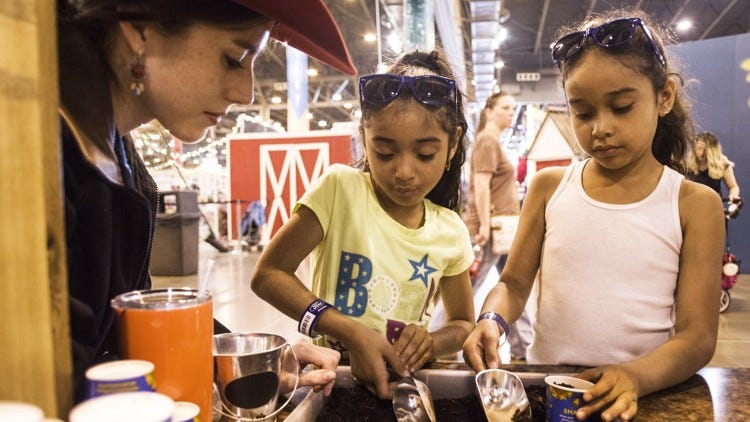 Houston rodeo dress code: What could get you kicked out