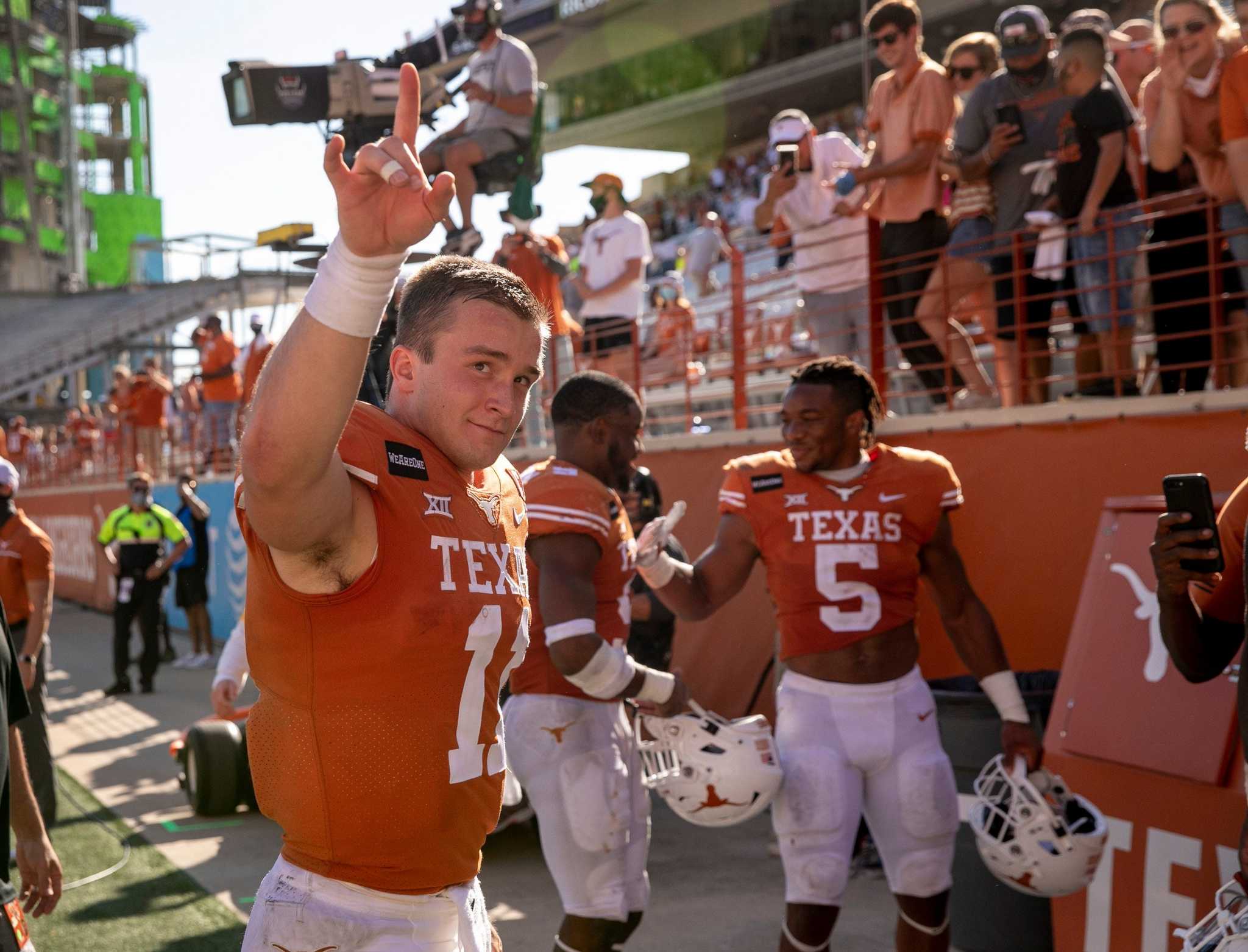 See ya, Sam: Ehlinger leaving Texas to chase NFL dream