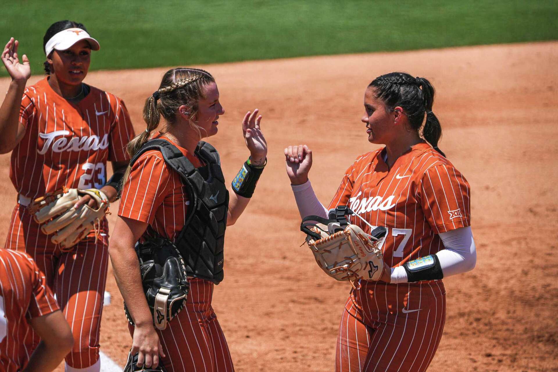 Carte De Collection Softball Texas Longhorns – Série 2025 – Numérotée 21/25 – Onit Athlete