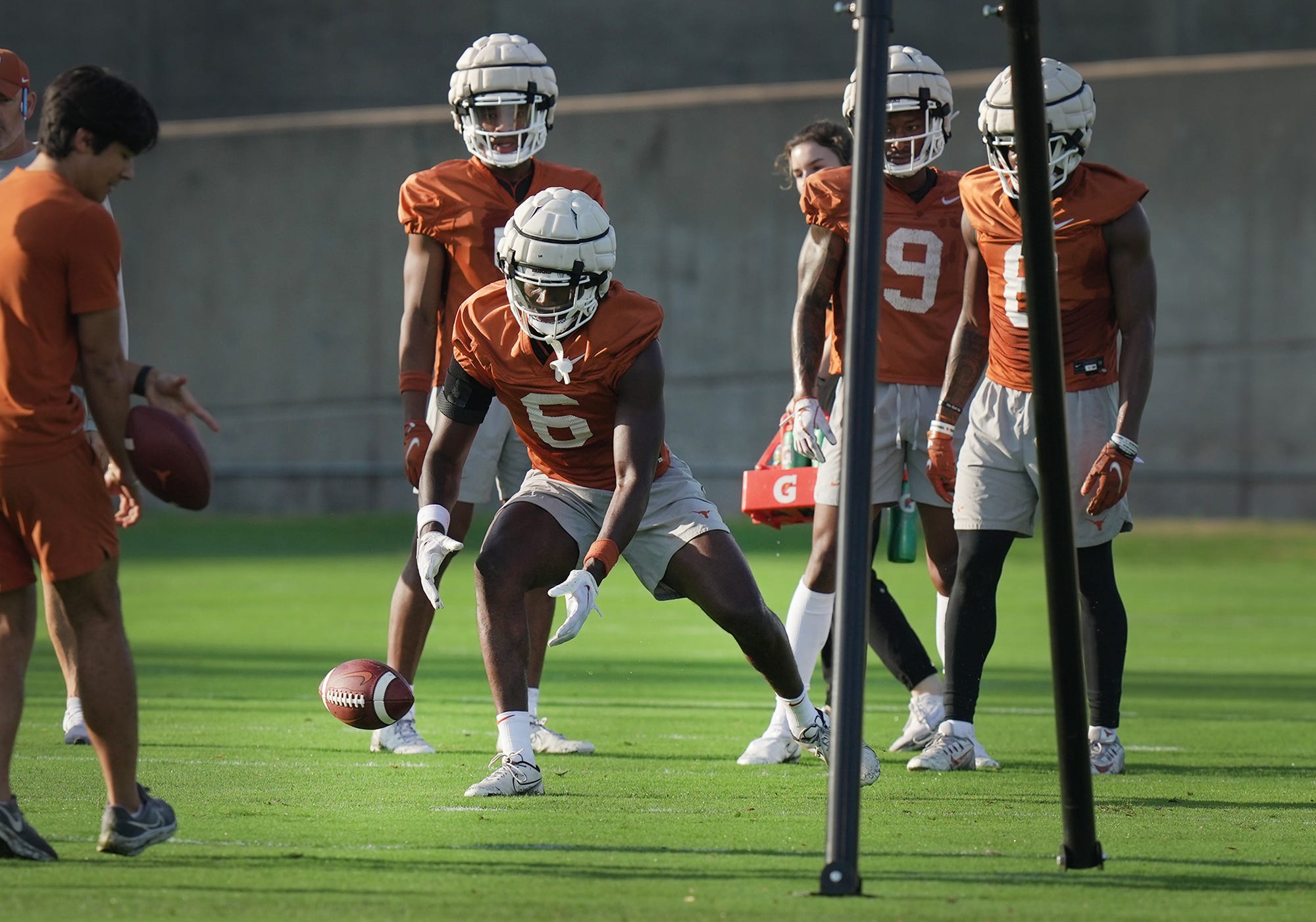 Texas Cornerbacks Ryan Watts anchors revamped set of cornerbacks for Texas football team