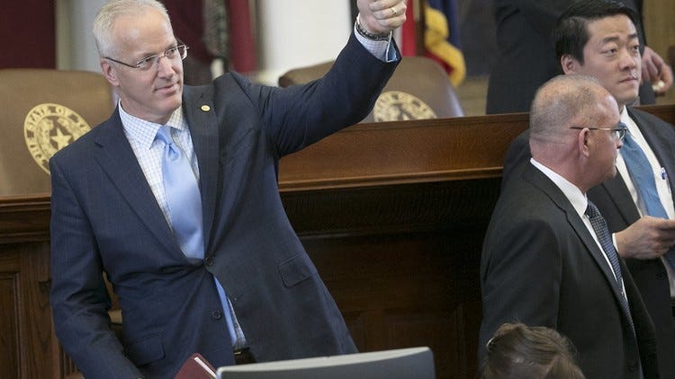 House approves Senate bill to expand foster care privatization