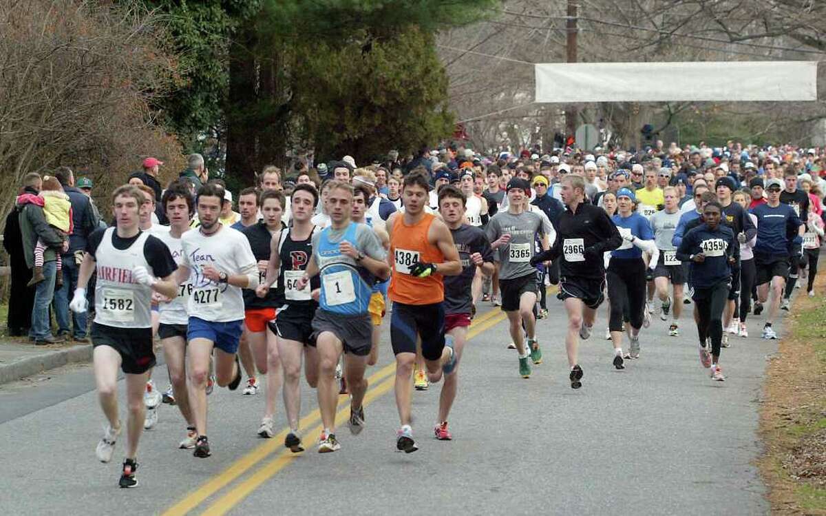 Thousands will participate in Pequot Running Club's Thanksgiving Day race