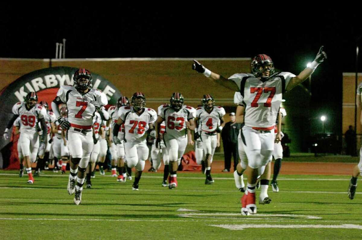 Kirbyville football team wins secondround playoff game