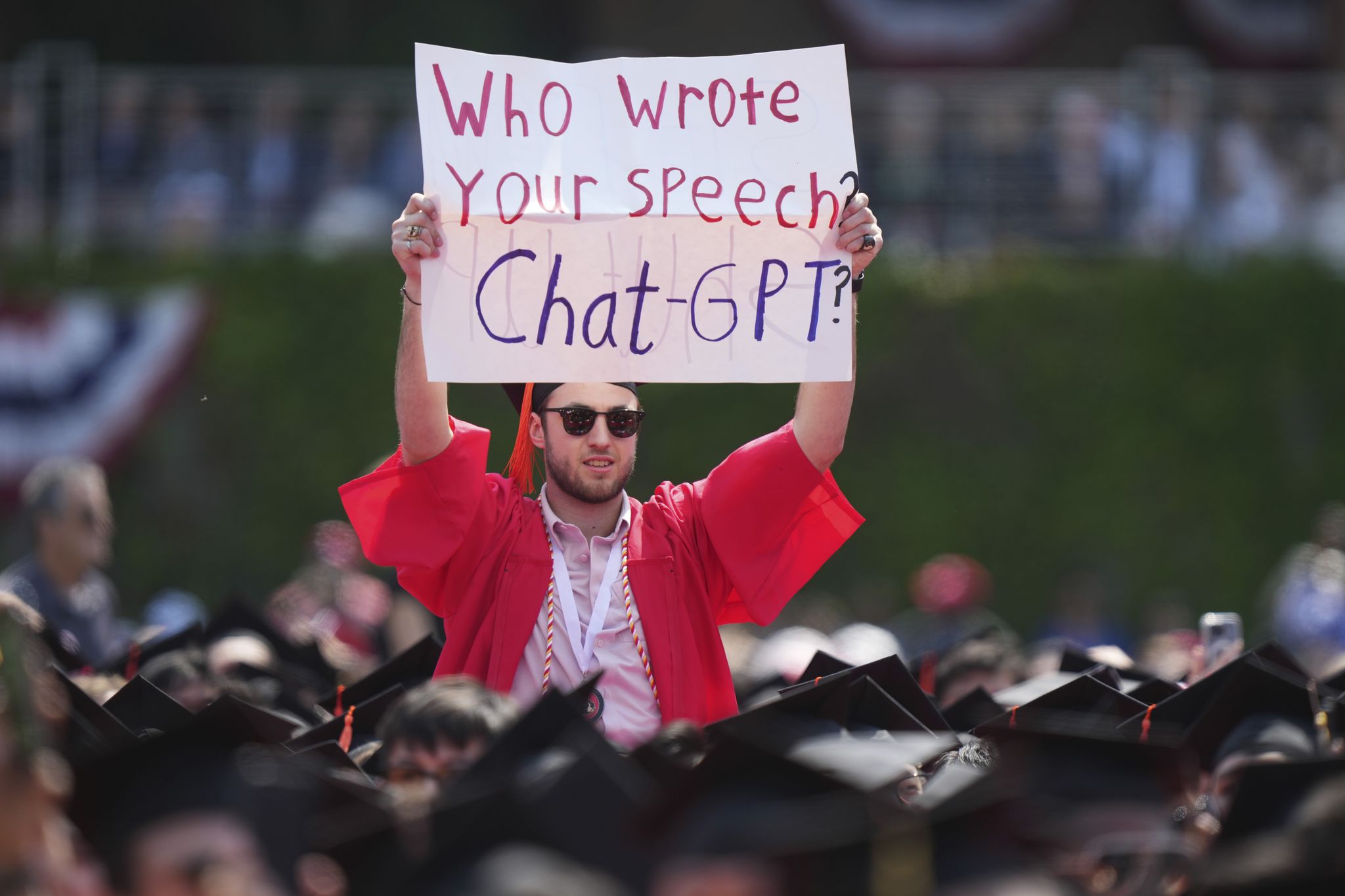 College graduates face toughest job market in more than a decade as hiring slows