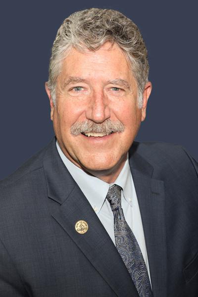 https://s.hdnux.com/photos/01/52/72/33/28026607/3/rawImage.jpg