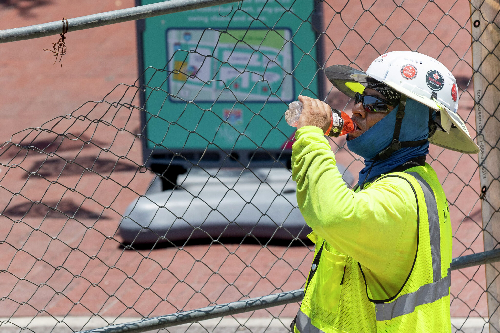 【havehad】Summer Easy Worker Set-up Summer Safety Tips in the Workplace | Action Group Staffing