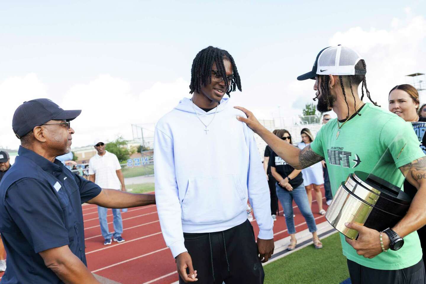 Harlan's Tate Taylor named Gatorade National Player of the Year
